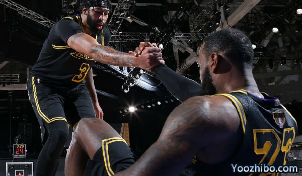 <a href=/lanqiubs/lakers/ target=_blank class=infotextkey>湖人</a>再勝<a href=/lanqiubs/heat/ target=_blank class=infotextkey>熱火</a>大比分2-0領先